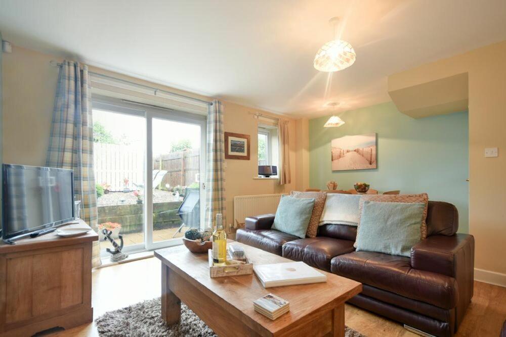 Cockle Cottage Seahouses Exterior photo